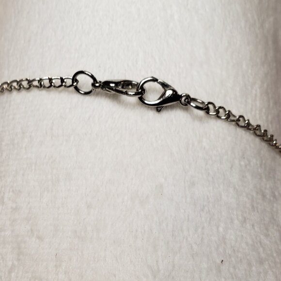 Boho 1980's 18" Silver Tone & Dark Purple Pendant w/ 7 tassels Necklace - Picture 4 of 13